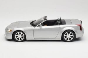 Cadillac XLR Cabriolet Argent Hot Wheels 1:18 53838 Métal Moulé — image 4 sur 8