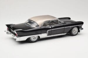 Cadillac Brougham Noir Sun Star 1:18 4001 Métal Moulé — image 3 sur 8