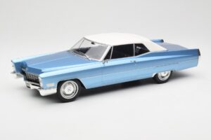 Cadillac DeVille Bleu KK-Scale 1:18 KKDC180314 Métal Moulé