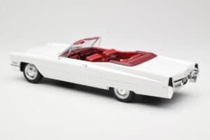 Cadillac DeVille Cabriolet Blanc KK-Scale 1:18 KKDC180313 Métal Moulé — image 5 sur 6