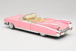 Cadillac Eldorado Biarritz Rose Maisto 1:18 36813 Métal Moulé — image 7 sur 8