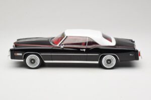 Cadillac Eldorado Cabriolet Noir MCG 1:18 MCG18473 Métal Moulé — image 4 sur 8