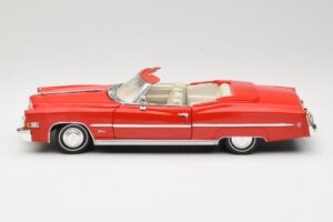 Cadillac Eldorado Cabriolet Rouge Anson 1:18 30387 Métal Moulé — image 4 sur 8