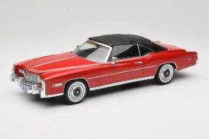 Cadillac Eldorado Cabriolet Rouge MCG 1:18 MCG18471 Métal Moulé — image 2 sur 8