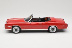 Cadillac Eldorado Cabriolet Rouge MCG 1:18 MCG18471 Métal Moulé — image 5 sur 8