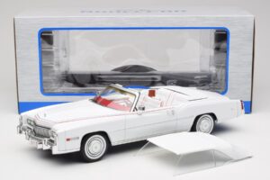 Cadillac Eldorado Cabriolet Blanc MCG 1:18 MCG18474 Métal Moulé — image 7 sur 7
