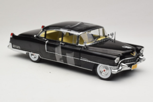 Cadillac Fleetwood Series 60 The Godfather Greenlight 1:18 12949 Métal Moulé — image 4 sur 6