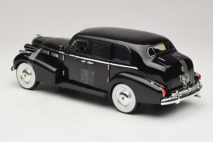 Cadillac Fleetwood Series 75 The Godfather Jada 1:18 91199 Métal Moulé — image 5 sur 6