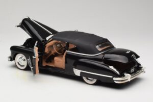Cadillac Series 62 Noir Anson 1:18 30345 Métal Moulé — image 5 sur 8