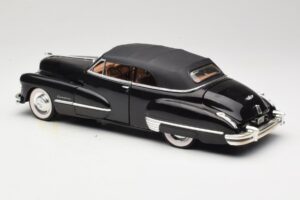 Cadillac Series 62 Noir Anson 1:18 30345 Métal Moulé — image 7 sur 8