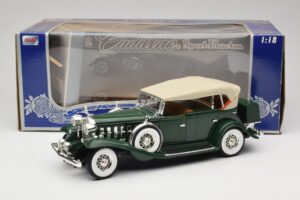 Cadillac Sport Phaeton Vert Anson 1:18 30383 Métal Moulé — image 9 sur 9