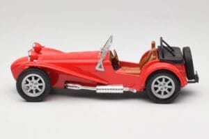 Caterham Super Seven Series 3 Rouge Anson 1:18 30317-W Métal Moulé — image 4 sur 8