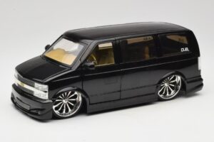 Chevrolet Astro Van Tuned Noir Jada 1:18 63122 Métal Moulé