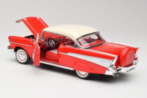 Chevrolet Bel Air Matador Rouge & India Ivoire Road Legends 1:18 92109 Métal Moulé — image 5 sur 8