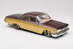Chevrolet Bel Air Or & Marron Maisto 1:18 31064 Métal Moulé — image 6 sur 8