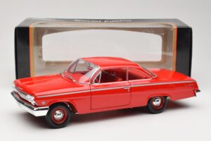 Chevrolet Bel Air Rouge Maisto 1:18 31641 Métal Moulé — image 8 sur 8