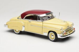 Chevrolet Bel Air Jaune & Rouge Motormax 1:18 73111 Métal Moulé — image 6 sur 8