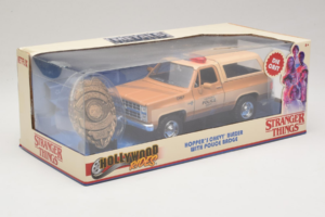 Chevrolet Blazer K5 Police Stranger Things Metals Diecast 1:24 31111-24 Métal Moulé — image 2 sur 3