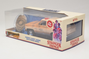 Chevrolet Blazer K5 Police Stranger Things Metals Diecast 1:24 31111-24 Métal Moulé — image 3 sur 3