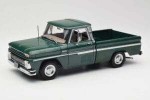 Chevrolet C-10 Vert Sun Star 1:18 1360 Métal Moulé