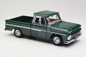 Chevrolet C-10 Vert Sun Star 1:18 1360 Métal Moulé — image 6 sur 8