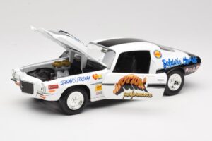 Chevrolet Camaro Baldwin-Motion ERTL 1:18 33675 Métal Moulé — image 2 sur 8