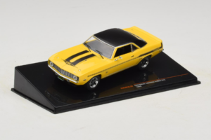 Chevrolet Camaro Yenko SYC Jaune IXO 1:43 CLC591N Métal Moulé — image 2 sur 4