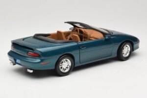 Chevrolet Camaro Z28 Cabriolet Vert American Muscle 1:18 7231D0 Métal Moulé — image 3 sur 8