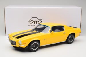Chevrolet Camaro Z28 RS Daytona Yellow Otto 1:12 G085 Résine — image 6 sur 6