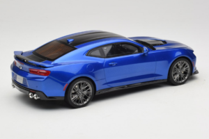 Chevrolet Camaro ZL1 Gen 6 Bleu GT Spirit 1:18 GT177 Résine — image 2 sur 6