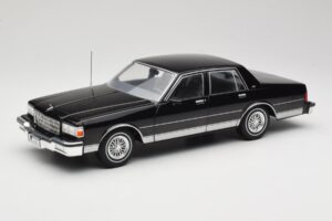 Chevrolet Caprice Noir MCG 1:18 MCG18113 Métal Moulé