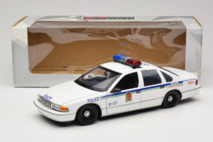 Chevrolet Caprice Canada Police UT Models 1:18 21023 Métal Moulé — image 8 sur 8