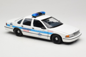 Chevrolet Caprice Chicago Police UT Models 1:18 180142096 Métal Moulé — image 6 sur 8