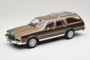 Chevrolet Caprice Estate Wagon Beige MCG 1:18 MCG18476 Métal Moulé