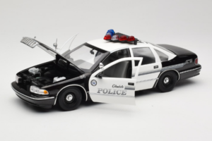 Chevrolet Caprice Glendale Police UT Models 1:18 21026 Métal Moulé — image 2 sur 8