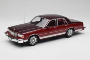 Chevrolet Caprice Rouge Métallique MCG 1:18 MCG18361 Métal Moulé