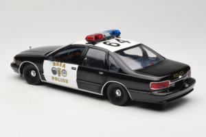 Chevrolet Caprice Californie Police UT Models 1:18 180142098 Métal Moulé — image 7 sur 8