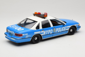 Chevrolet Caprice New York Police UT Models 1:18 180142097 Métal Moulé — image 3 sur 8