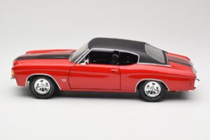 Chevrolet Chevelle SS 454 Rouge Maisto 1:18 531892 Métal Moulé — image 4 sur 8