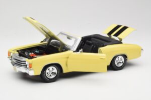 Chevrolet Chevelle SS 454 Jaune Maisto 1:18 531890 Métal Moulé — image 2 sur 8