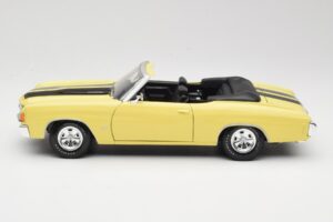Chevrolet Chevelle SS 454 Jaune Maisto 1:18 531890 Métal Moulé — image 4 sur 8