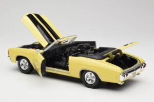 Chevrolet Chevelle SS 454 Jaune Maisto 1:18 531890 Métal Moulé — image 5 sur 8