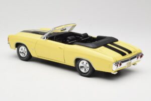 Chevrolet Chevelle SS 454 Jaune Maisto 1:18 531890 Métal Moulé — image 7 sur 8