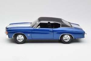 Chevrolet Chevelle SS 454 Bleu Maisto 1:18 531886 Métal Moulé — image 4 sur 8