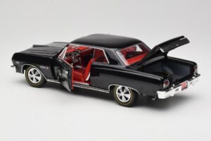 Chevrolet Chevelle Z-16 Noir American Muscle 1:18 AMM1061/06 Métal Moulé — image 5 sur 8