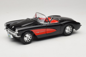 Chevrolet Corvette C1 Noir & Rouge Bburago 1:18 3034-M1 Métal Moulé