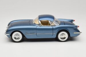 Chevrolet Corvette C1 Bleu Mira 1:18 6105 Métal Moulé — image 4 sur 8
