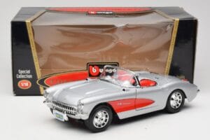 Chevrolet Corvette C1 Argent Bburago 1:18 3034 Métal Moulé — image 8 sur 8