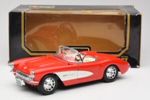 Chevrolet Corvette C1 Roadster Rouge Bburago 1:18 3024 Métal Moulé — image 8 sur 8