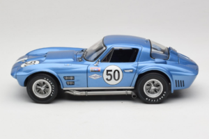 Chevrolet Corvette C2 Grand Sport #50 Nassau Speed Week 1963 Exoto 1:18 RLG18024 Métal Moulé — image 4 sur 8